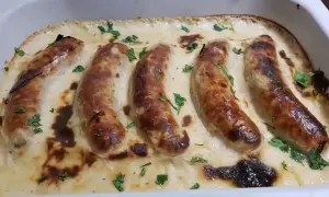 Jak usmażyć kiełbasę, aby była chrupiąca i pełna smaku