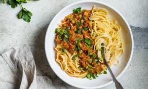 Ile kcal ma porcja spaghetti? Zaskakujące różnice w kaloriach!