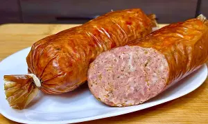 Jak przygotować kiełbasę golonkową - tradycyjne przepisy i porady