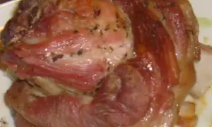Najlepsza golonka gotowana i pieczona, soczysta i rumiana, z chrupiącą skórką.