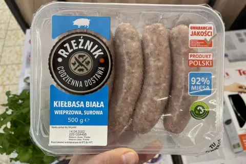 Kiełbasa Lidl – najlepsze rodzaje, ceny i promocje, które musisz znać