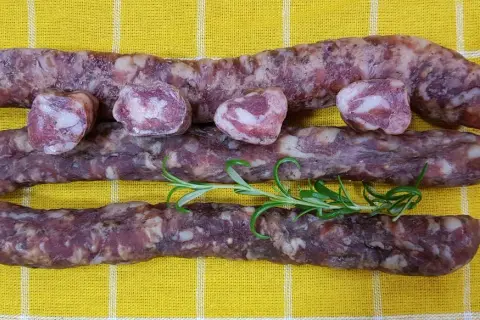Kiełbasa palcówka wędzona - tradycyjny smak, który musisz spróbować