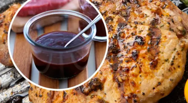 Soczysty schab z grilla, polany ciemnym sosem BBQ, czeka na degustację. Idealny na letnie wieczory.