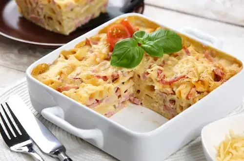 Z czym zrobić makaron na obiad? Proste i smaczne przepisy na dania
