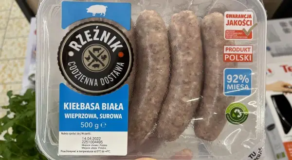 Kiełbasa Lidl – najlepsze rodzaje, ceny i promocje, które musisz znać