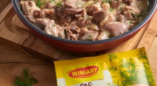 Serca drobiowe w sosie własnym – prosty przepis na pyszny obiad