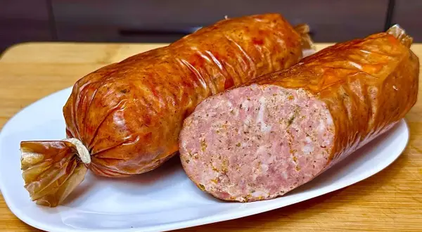 Jak przygotować kiełbasę golonkową - tradycyjne przepisy i porady