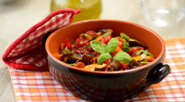 Obiad jak z restauracji w 30 minut – proste i smaczne przepisy
