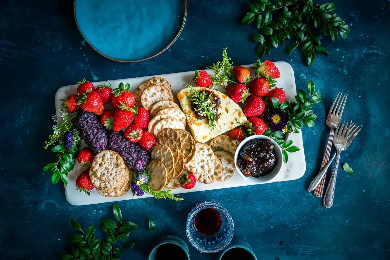 Zdjęcie Catering ile za osobę: poznaj ceny i wpływające na nie czynniki